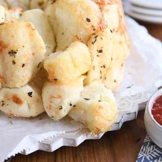 Buttery Garlic + Herb Pull-Apart Bubble Bread