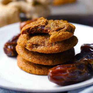Fresh Ginger Date Cookies