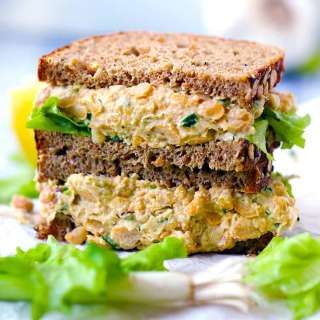 Smashed Chickpea Salad Sandwiches