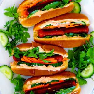 Bánh Mì Hot Dogs