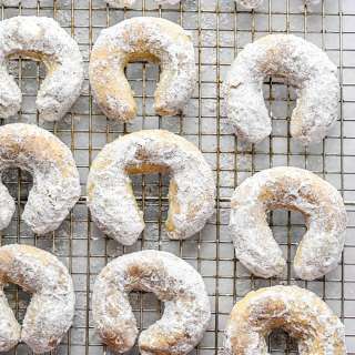 Almond Crescent Cookies