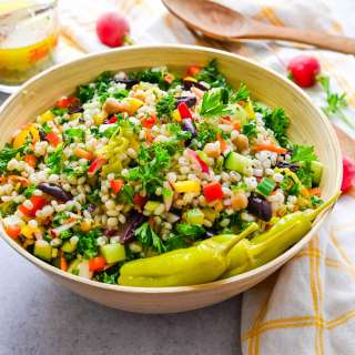 Healthy Pearl Barley and Kale Chopped Salad Recipe