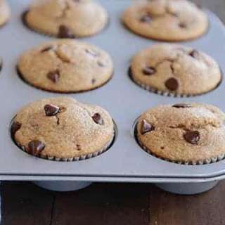 Quick Blender Banana Chocolate Chip Muffins {Gluten-Free}