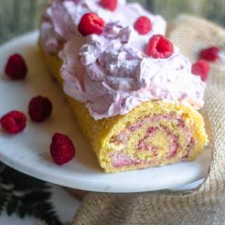Swiss Roll with Raspberry Cream