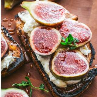 Fig Toast With Feta