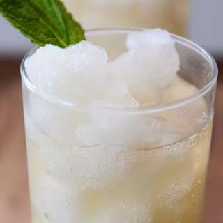 Frozen Mint Lemonade Slush