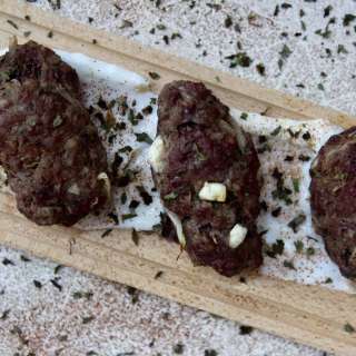 Qofte (Albanian Meatballs with Feta Cheese)