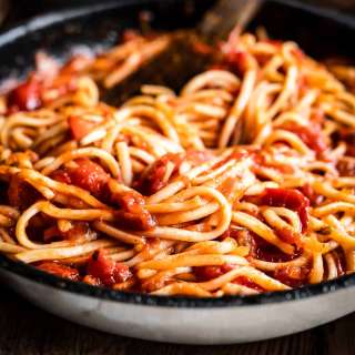 Tomato Garlic Pasta