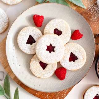Shortbread Cookies with Jam