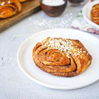 Korvapuustit (Finnish Cinnamon Rolls)
