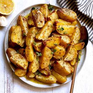 Greek Lemon Potatoes with Garlic & Oregano