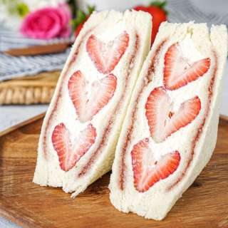 Fruit Sando