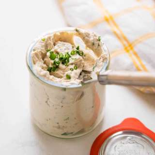 Horseradish Cheese (flavored cream cheese spread)