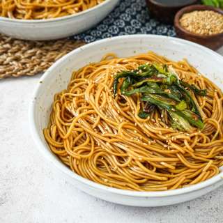 Shanghai Scallion Oil Noodles