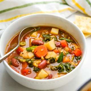 Italian Minestrone Soup (vegan)