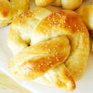 Chewy Soft Pretzels
