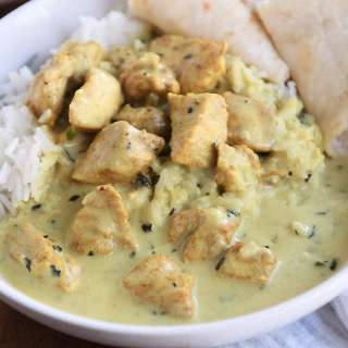 Basil Chicken in Coconut Curry Sauce