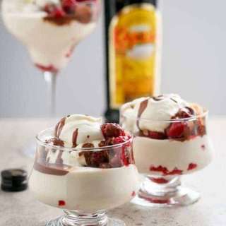 Creamy Kahlua Raspberry Cheesecake Parfaits