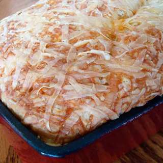 Simple and Delicious Cheese Bread