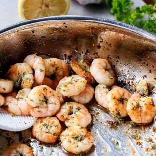 Lemon Paprika Garlic Prawns (Shrimp)
