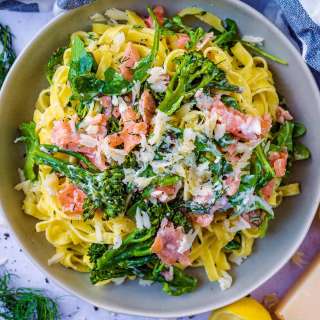 Easy Smoked Salmon Pasta