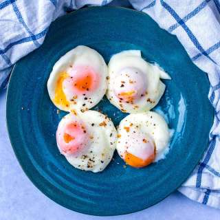 Microwave Poached Eggs