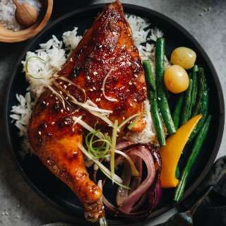 Honey-Soy Glazed Chicken (Reynolds Foil)