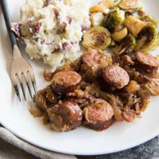 Sauerkraut and Sausages with Apples