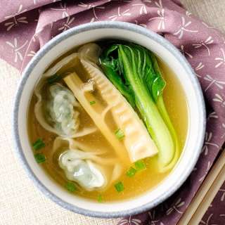 Chinese Chicken Stock From Leftover Bones (高汤)