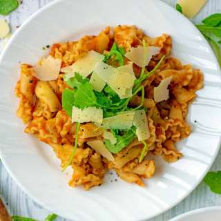 Slow Cooker Hidden Vegetable Pasta Sauce