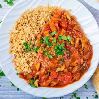 Easy Mushroom Curry (Mushroom Masala)