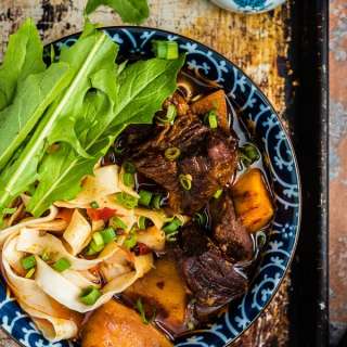 Chinese Beef Noodle Soup (红烧牛肉面)
