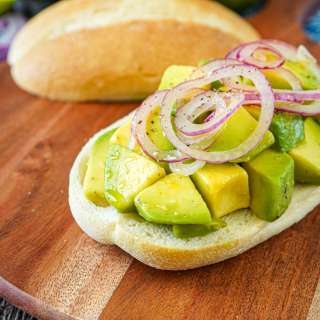 Pan con Aguacate (Avocado Sandwich)