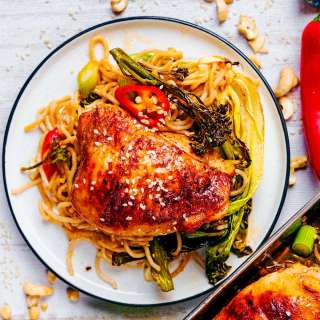 Sticky Chicken Tray Bake