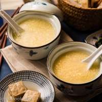 Simple Millet Porridge (小米粥)
