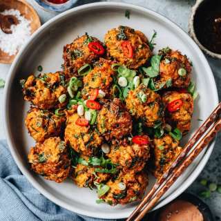 Old-Beijing Fried Carrot Fritters (炸素丸子)