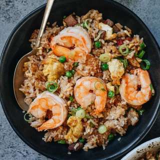 Yang Zhou Fried Rice (扬州炒饭)