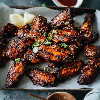 Easy Sticky Wings with Hot Sauce
