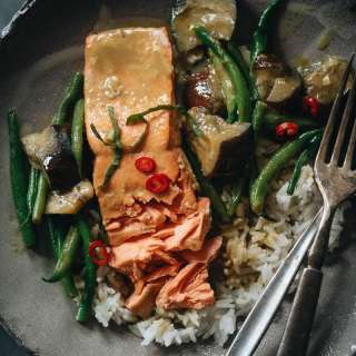 Thai-Style Salmon Curry