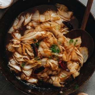 Napa Cabbage Stir Fry with Vinegar Sauce (醋溜白菜)
