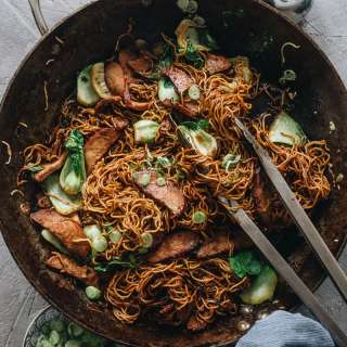 Char Siu Chow Mein (叉烧炒面)
