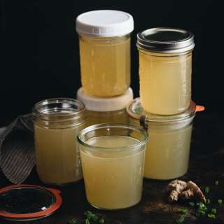 Pressure Cooker Chicken Stock