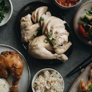 Hainanese Chicken Rice (海南鸡饭)