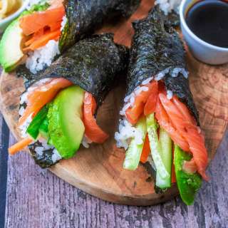 Hand Roll Sushi (Temaki)