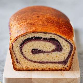 Taro Bread