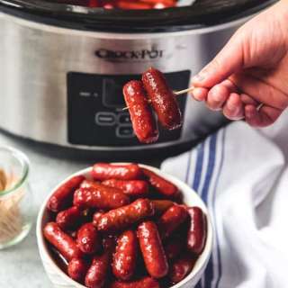 Slow Cooker Little Smokies in Honey Garlic BBQ Sauce