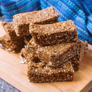 No Bake Homemade Protein Bar Recipe
