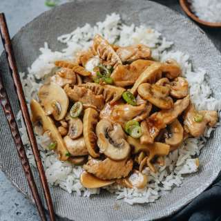 Chinese Mushroom Chicken Stir Fry