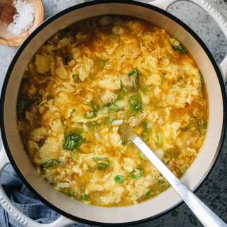 Chinese Corn Soup with Chicken (鸡蛋玉米羹)