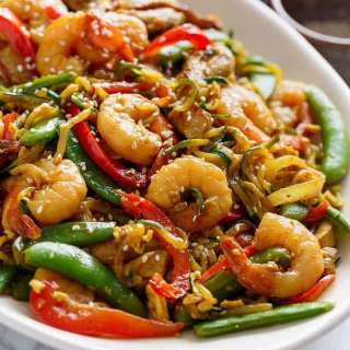 Singapore Zoodle Stir Fry With Chicken (Zucchini Noodles)
